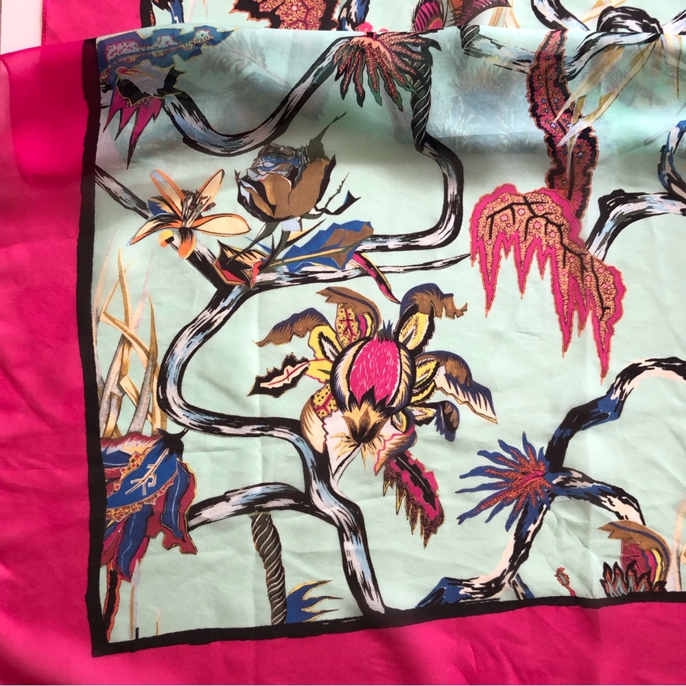 Vintage Rosabotanica Balenciaga Silk Scarf: Made in Italy - Picture 7 of 11